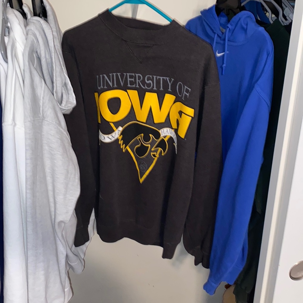 Vtg Uiowa hawkeyes sweatshirt dark grey